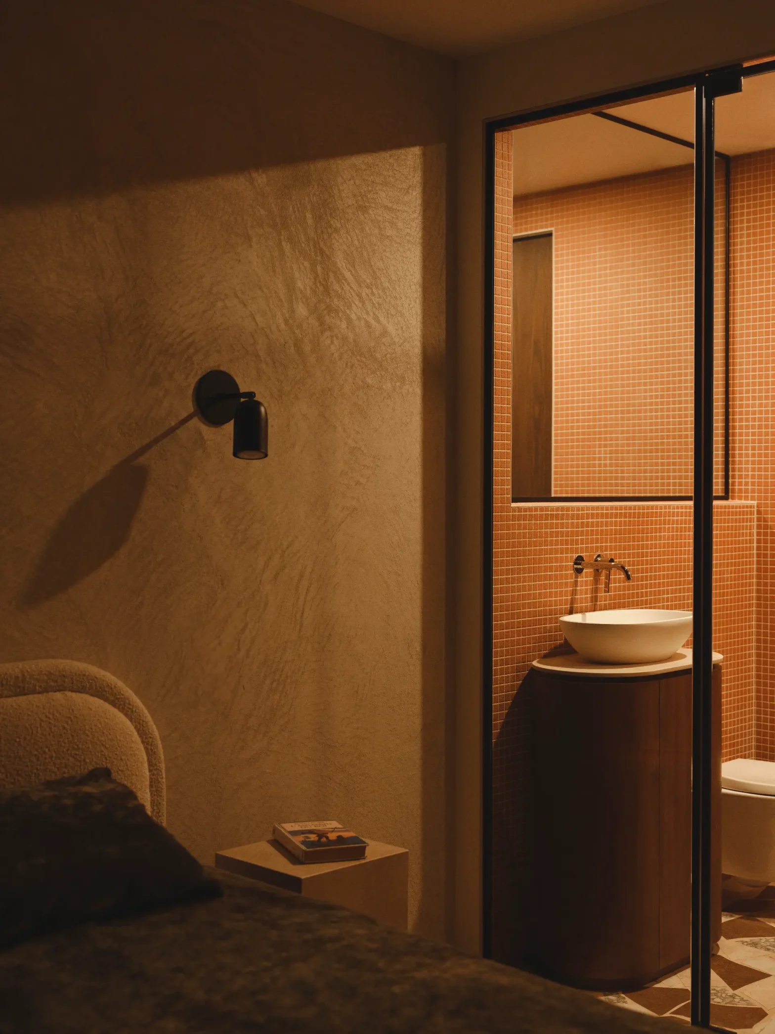 porte de douche en vitre pleine hauteur réalisée sur mesure par ROCHON 